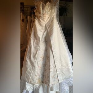 Size 14 wedding dress
